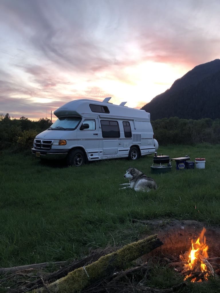 How to Get Campfire Smell Out of Hair